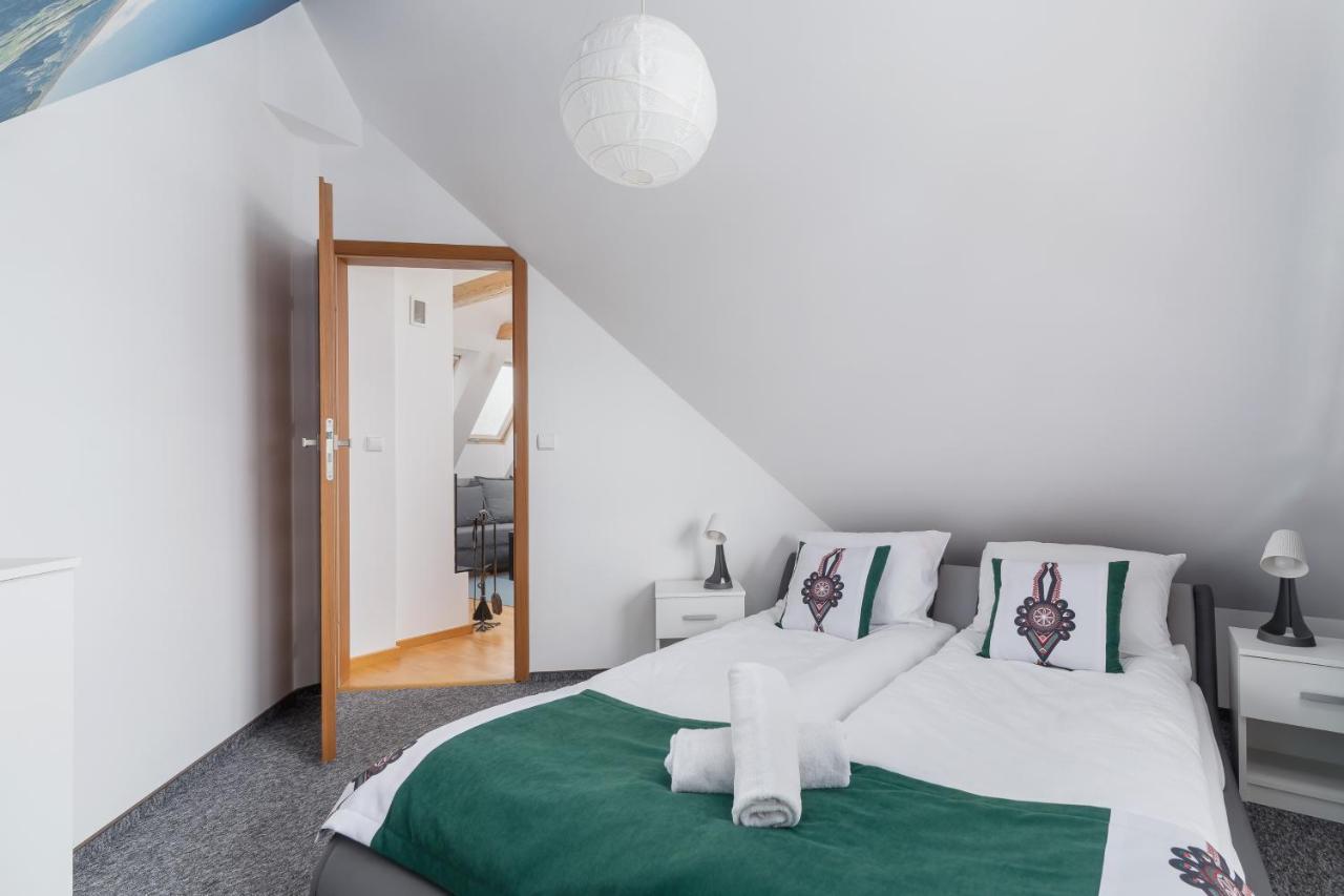 Apartament Rysy Droga Do Daniela By Renters Lägenhet Zakopane Exteriör bild